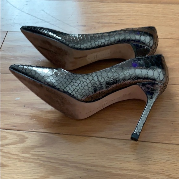 Ivanka Trump - Picture 2 of 4